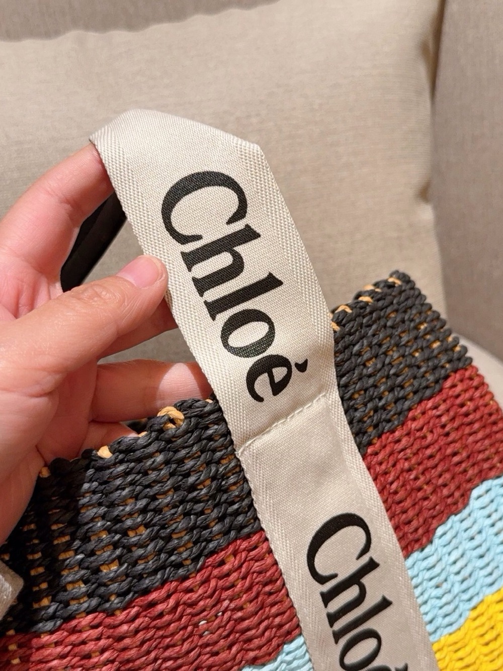 Chloe 23×28cm straw bag - Picture 6 of 7